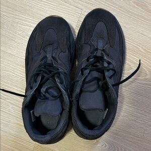 Men's Yeezy boost Black Athletic Shoes